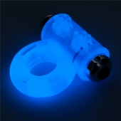 Голубое, светящееся в темноте эрекционное виброкольцо Lumino Play Vibrating Penis Ring - Lovetoy - в Махачкале купить с доставкой