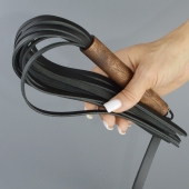 Черная кожаная плеть с деревянной рукоятью - 44 см. - Sitabella - купить с доставкой в Махачкале