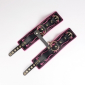 Черные кожаные оковы с розовой строчкой - Crazy Handmade - купить с доставкой в Махачкале