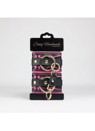 Черные кожаные наручники с розовой строчкой - Crazy Handmade - купить с доставкой в Махачкале