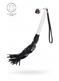 Плеть с белой рукоятью и чёрными хлыстами - 50 см. - Pecado - купить с доставкой в Махачкале
